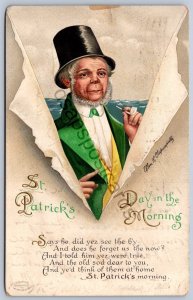 K50/ St Patricks Day Love Holiday Postcard c1910 Ellen Clapsaddle Man Top Hat 65