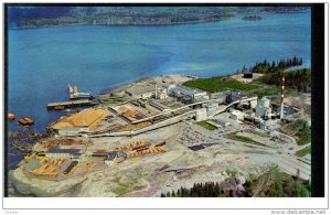 Aerial View Elk Falls pulp and paper mill and sawmill, Vancouver Island, BC, ...