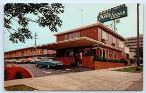 HOLLYWOOD, CA ~ Roadside VERMONT-SUNSET TRAVELODGE c1950s Motel  Postcard