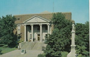 MADISONVILLE, Kentucky, 50-60s; Court House & Confederate Monument