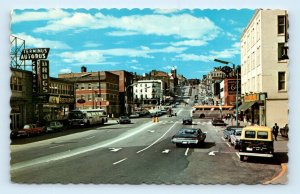 Sherbrooke la rue King & Grandes-Fourches Quebec Canada Chrome 1971 Postcard