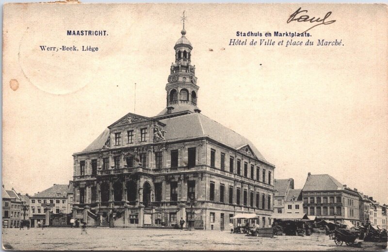 Netherlands Maastricht Stadhuis en Marktplaats Vintage Postcard 09.31