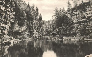 Vintage Postcard 1940's The Pool On The Rockies Ausable Chasm New York ACC Pub.