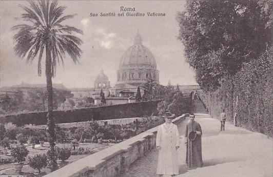 Italy Roma Sua Santita nel Giardino Vaticana