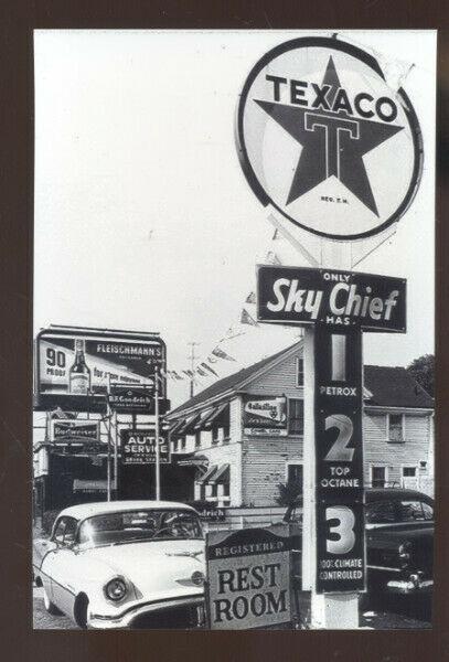 REAL PHOTO TEXACO SKY CHIEF ADVERTISING POSTCARD GAS STATION 1950's CARS COPY