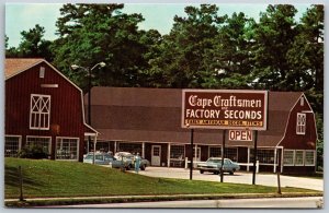 Vtg Norge Virginia Cape Craft Pine Craftsmen Store Old Cars 1970s View Postcard