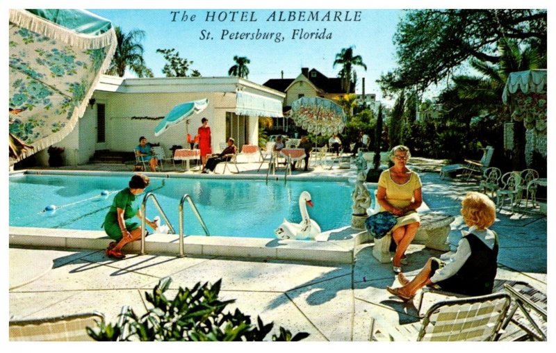 Florida  St. Petersburg , Hotel Albemarle , Poolside