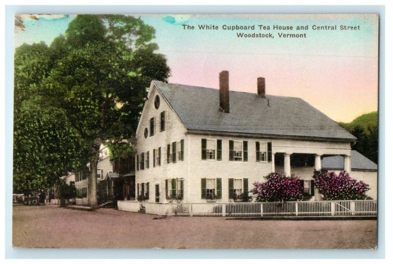 1938 White Cupboard Tea House Central Street Woodstock VT Handcolored Postcard