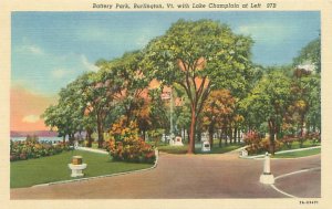 Burlington VT Battery Park, Lake Champlain at Left Linen Postcard Unused