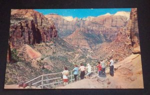 VINTAGE UNUSED POSTCARD - SWITCHBACKS, MT. CARMEL HWY, ZION NATIONAL PARK, UTAH