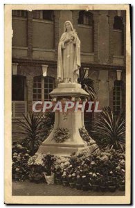 Old Postcard Statue of St. Therese of the Jesus & # 39Enfant in the Court & #...