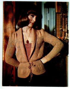 488671 Advertising FASHION 1983 Knitting pattern Jacket Girl Poster Old postcard