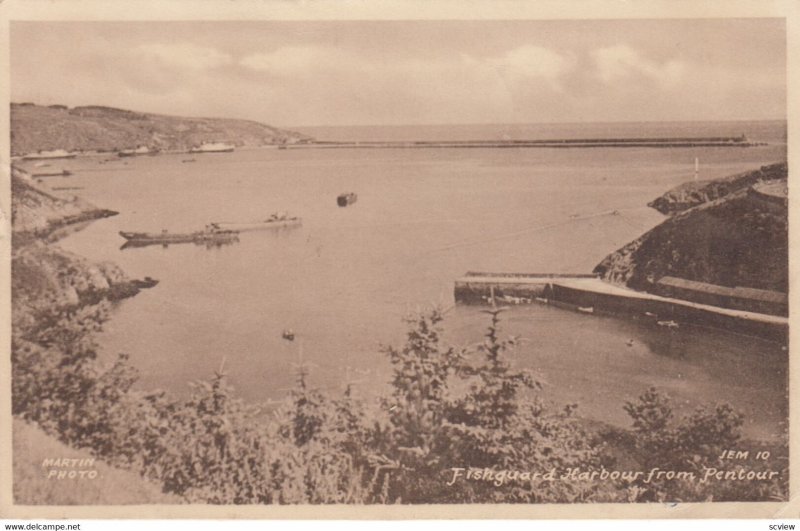 Fishguard , Pembrokeshire , Wales , 1910-30s ; Harbour