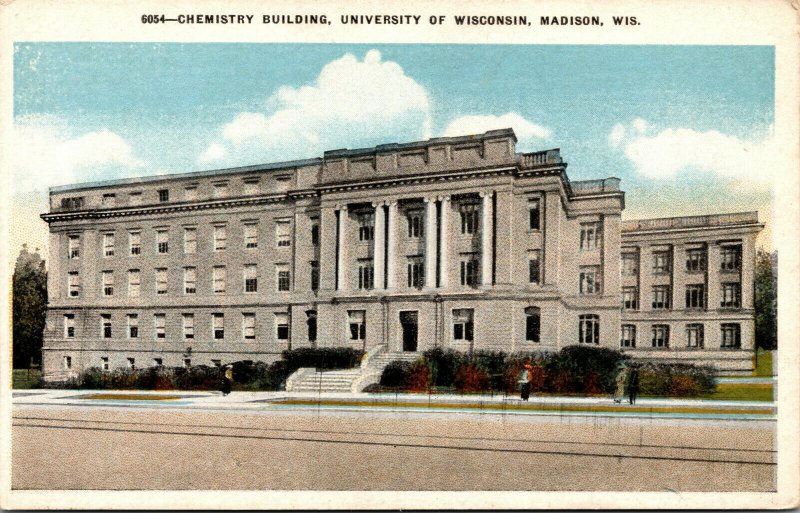 Vtg 1920s University of Wisconsin Chemistry Building Madison WI Postcard