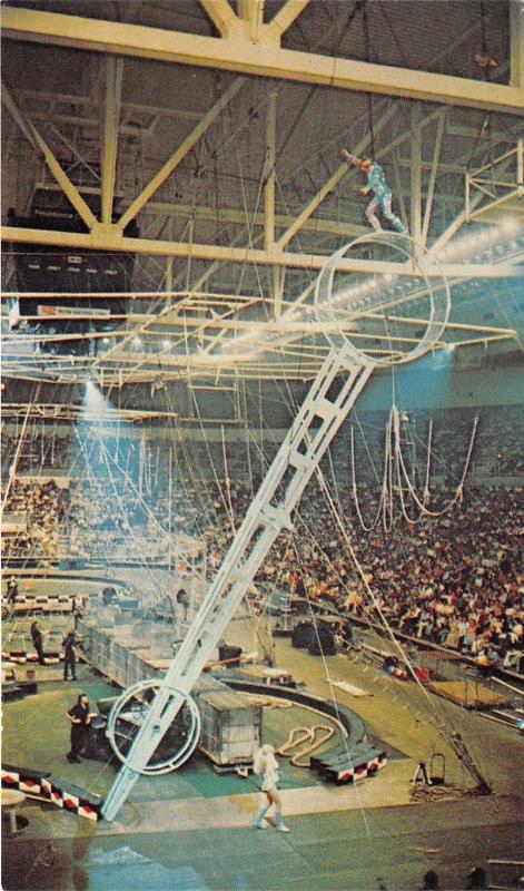 Elvin Bale Aerial Ace~Ringling Bros-Barnum & Bailey Combined Circus Show~1976