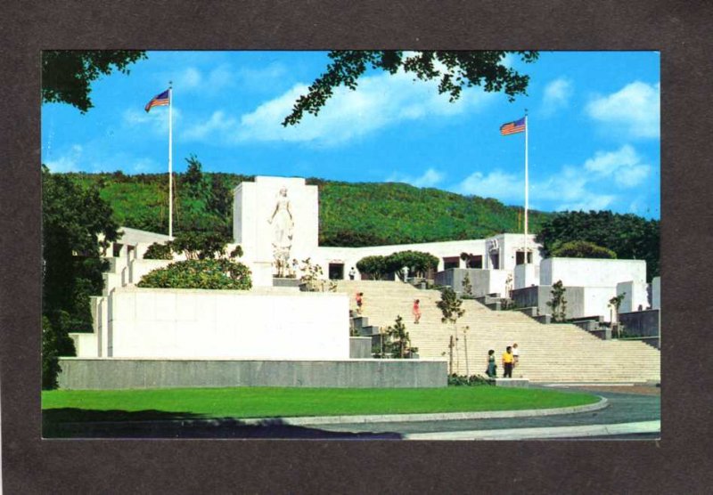 HI Hawaii Gardens of the Missing War Memorial Punchbowl Crater Honolulu Postcard