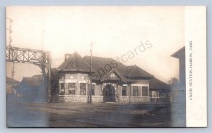 J87/ Marion Ohio RPPC Postcard c1910 Union Railroad Depot Station  594