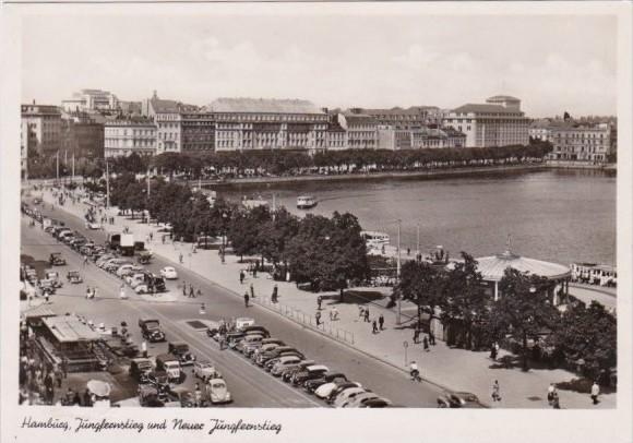 Germany Hamburg Juengfernstieg und Neuer Juengfernstieg