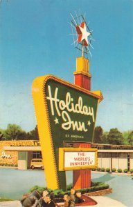 Holiday Inn Motel of Albany Menands New York Postcard 2R3-110 