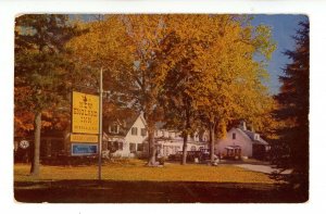 NH - Intervale (North Conway). The New England Inn ca 1950's