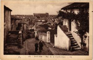 CPA POITIERS - Rue de la Cueille Aigue (365728)