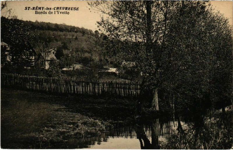 CPA Saint-Remy-les-Chevreuse - Bords de l'Yvette (103200)