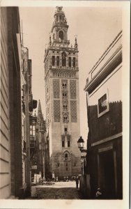 Spain Sevilla La Giralda Vintage RPPC C047