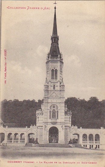 France Domremy La Facade de la Basilique du Bois-Chenu