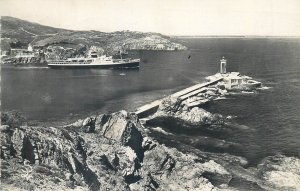 Postcard Europe France La cote Vermeille lighthouse Port Vendres 