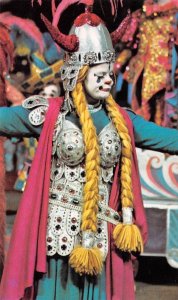 LADY OF LAUGHTER Peggy Williams CIRCUS CLOWN Ringling, Barnum & Bailey Postcard