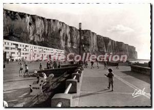 Postcard Modern Treport Esplanade and Cliffs