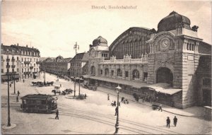 Switzerland Basel Bundesbahnhof Vintage Postcard 02.74