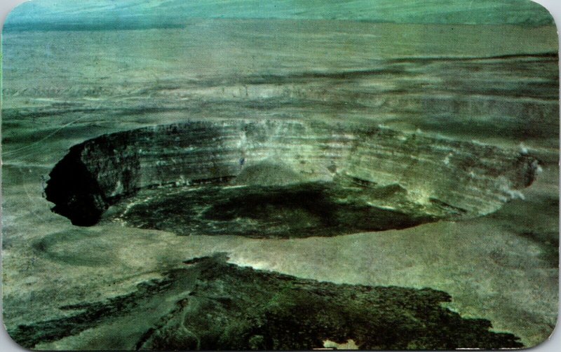 Volcano House And Halemaumau Crater Hawaii Vintage CHROME Postcard PC