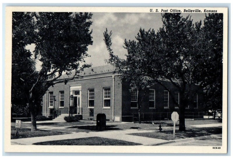 c1930's US Post Office Building Belleville Kansas KS Unposted Vintage Postcard