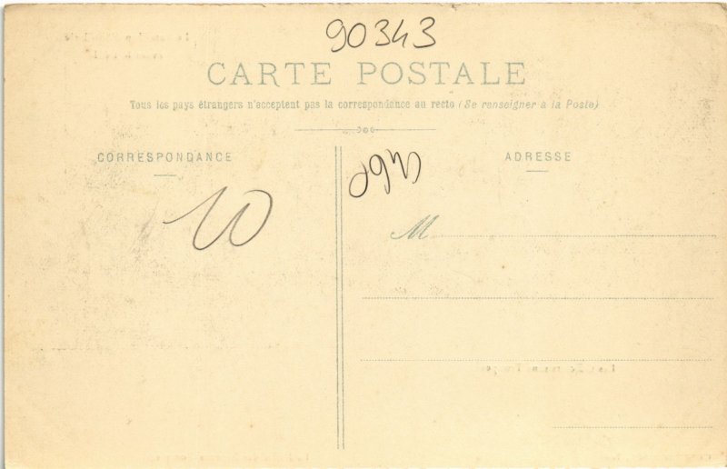 CPA Militaire Toul - Les Officiers sans Troupes (90343)