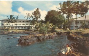 Hilo Hawaii Naniloa Hotel, Lady  in Water Vintage Chrome Postcard Unused