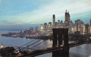 BG13909 nightfall in lower manhattan brooklyn bridge new york city usa