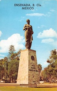 Monument to the Mexican Mother Ensenada Mexico Tarjeta Postal Unused 