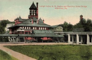 c.1912 L.V.R.R. Station & Hamilton Street Bridge Allentown, Pa. Postcard 2T5-304