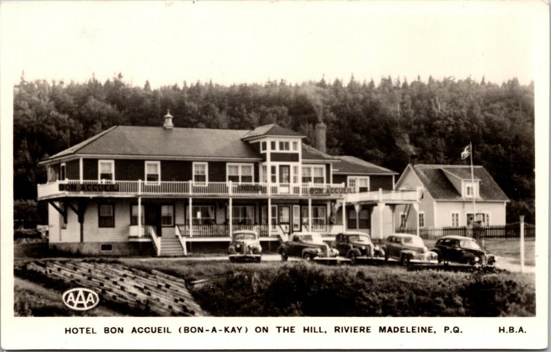 Real Photo Postcard Hotel Bon Accueil Riviere Madeleine, P.Q. Canada~2707