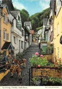 uk46426 up a long clovelly north devon uk