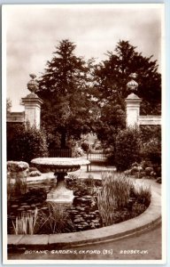 Postcard - Botanic Gardens - Oxford, England