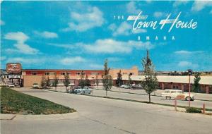 Omaha NE Town House Motor Hotel~Nice 1950s Cars~White Station Wagon