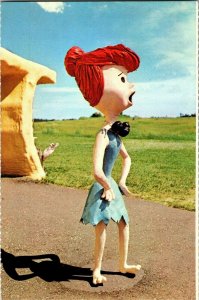 Wilma Flintstone Statue Flintstone's Bedrock City Custer SD Vintage Postcard E15