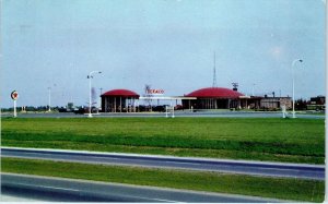 CARTIER, Ont,  Canada  TEXACO Service Center   1971  Roadside   Postcard