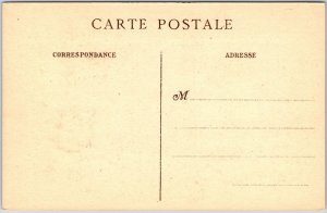 Musee De Cluny Un Pleaurant (Albatre) Art Bourguignon (XV Sieele) Postcard