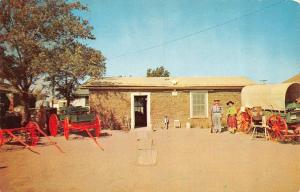 KOLBY, KS  Kansas  FAMOUS SOD HOUSE-Prairie Home  THOMAS CO   Roadside Postcard