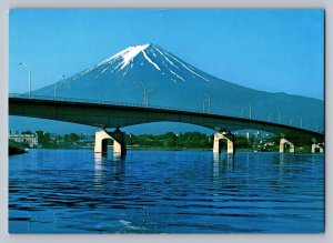 Japan View of Mt. Fuji and Kawaguchiko Large Bridge Fuji hakone izu park