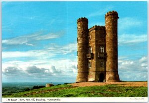 M-104782 The Beacon Tower Fish Hill Broadway Worcestershire England