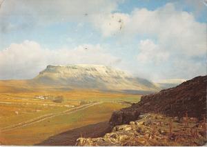 B102842 pen y ghent from rainscar yorkshire    uk